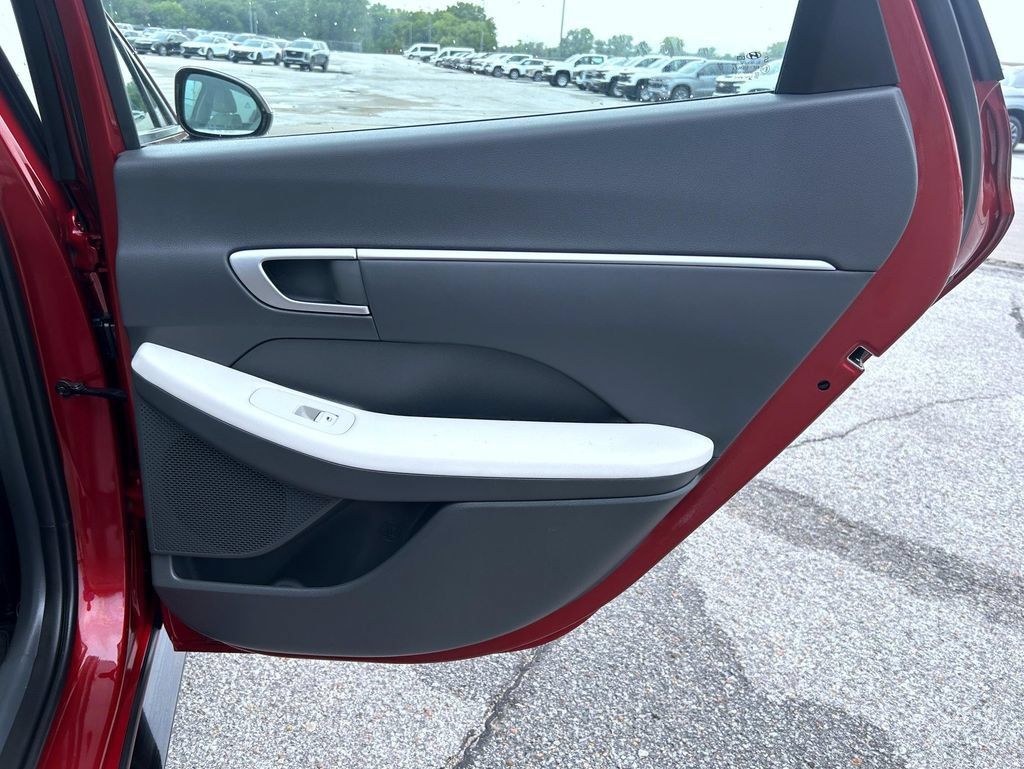 Used 2026 Hyundai Sonata SEL AWD/4WD image 20