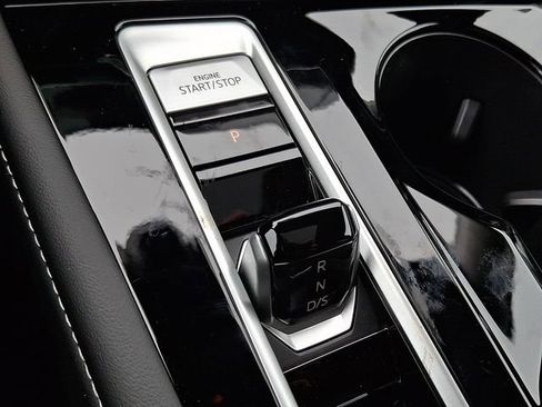 New 2026 Volkswagen Atlas SE image 8