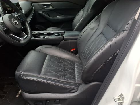 Used 2023 Nissan Rogue Platinum w/ Platinum Premium Package AWD/4WD image 12