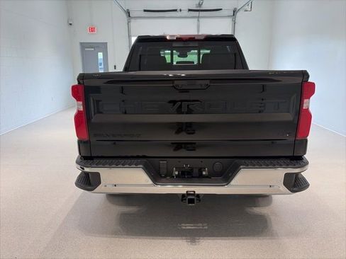 New 2026 Chevrolet Silverado 1500 LTZ w/ LTZ Premium Package AWD/4WD image 5