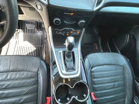 Used 2018 Ford Edge SEL w/ Equipment Group 201A image 28