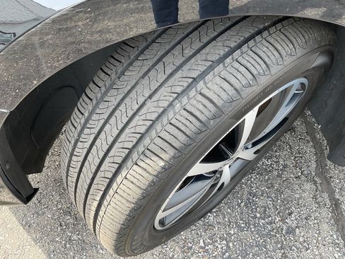 Used 2017 Volkswagen Jetta SE FWD image 24