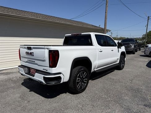 Used 2024 GMC Sierra 1500 AT4 w/ Technology Package image 10
