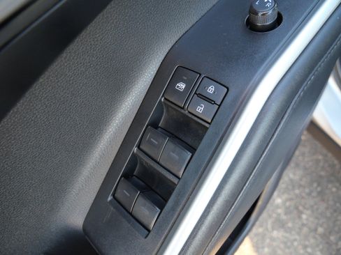 Certified 2025 Toyota Highlander XSE image 20