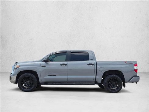 Used 2021 Toyota Tundra SR5 RWD image 8
