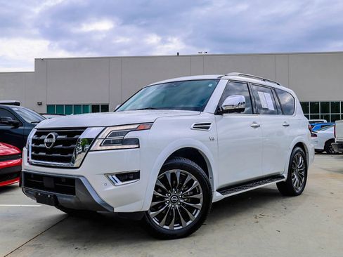 Used 2021 Nissan Armada Platinum RWD image 1
