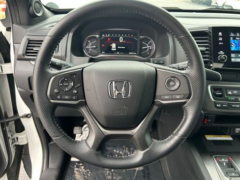 Used 2022 Honda Passport EX-L image 12