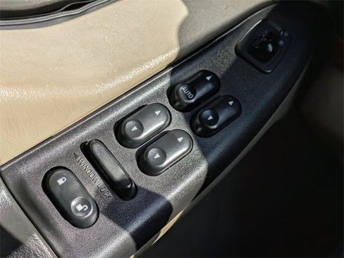 Used 2005 Ford F250 Lariat image 23