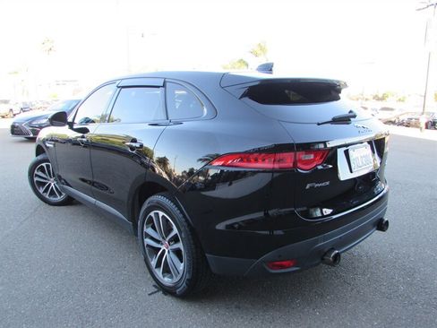 Used 2017 Jaguar F-PACE Premium AWD/4WD image 6