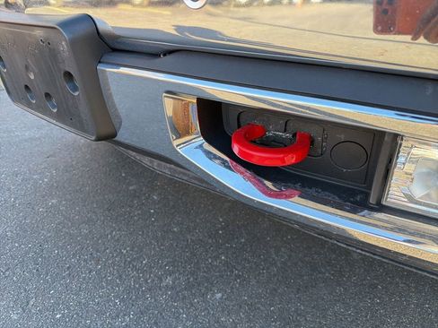 Certified 2021 Chevrolet Silverado 1500 LTZ w/ Technology Package image 56