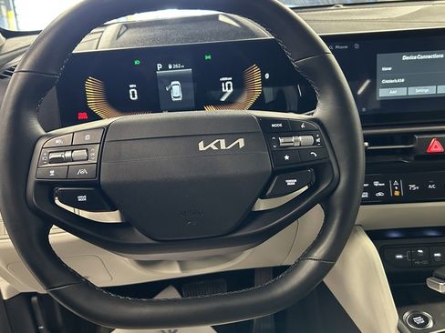 Used 2026 Kia Sportage EX image 19