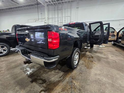 Used 2019 Chevrolet Silverado 2500 W/T w/ WT Convenience Package AWD/4WD image 7