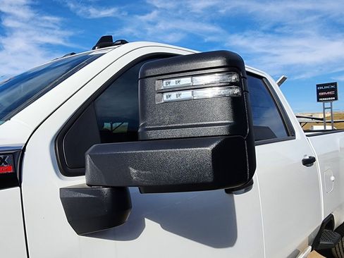 New 2026 GMC Sierra 2500 Pro w/ Convenience Package image 14