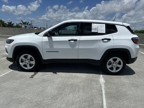 Used 2023 Jeep Compass Sport AWD/4WD image 31