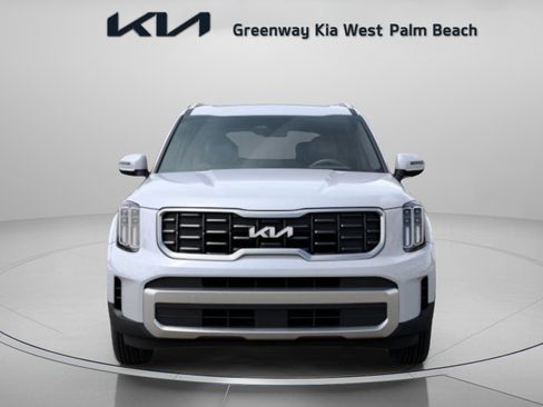 New 2025 Kia Telluride S image 2