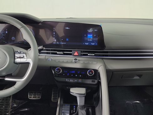 New 2025 Hyundai Elantra SEL w/ Cargo Package image 9