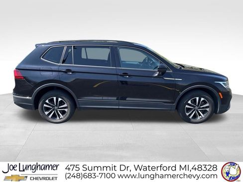 Used 2022 Volkswagen Tiguan S FWD image 2