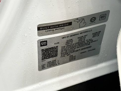 New 2026 Chevrolet Traverse LT w/ LPO, Floor Liner Package AWD/4WD image 35