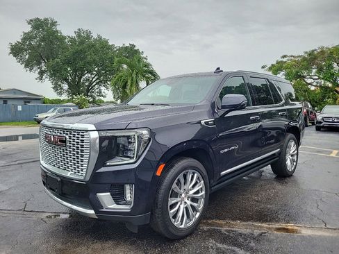 Used 2023 GMC Yukon Denali RWD image 31