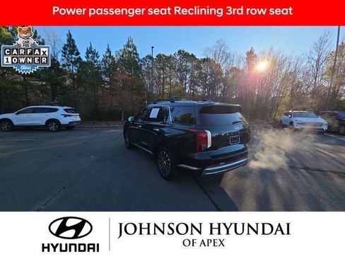 Used 2023 Hyundai Palisade Calligraphy w/ Cargo Package image 17