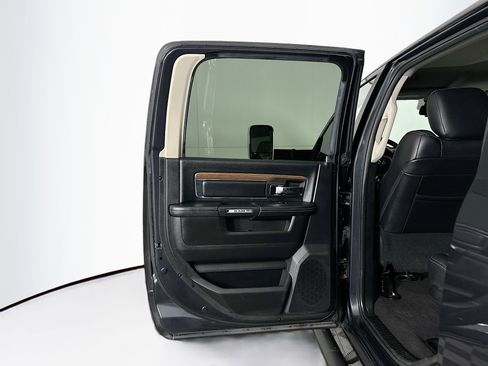 Used 2017 RAM 2500 Laramie w/ Off Road Package image 25