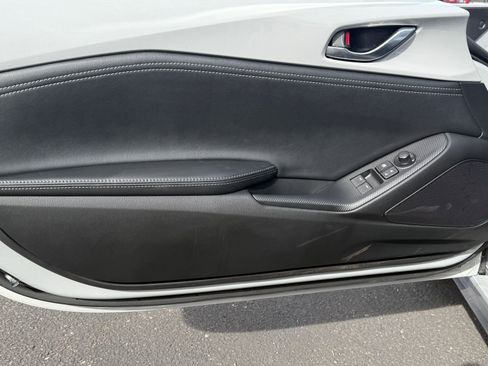 New 2025 MAZDA MX-5 Miata RF Grand Touring image 14