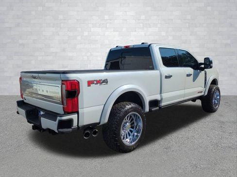 Used 2024 Ford F250 Limited w/ FX4 Off-Road Package AWD/4WD image 5