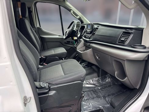 Used 2024 Ford Transit 250 Low Roof w/ Exterior Upgrade Package RWD image 13