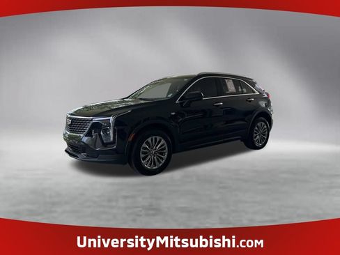 Used 2025 Cadillac XT4 Premium Luxury FWD image 1