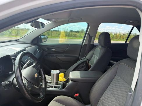Used 2019 Chevrolet Equinox LT AWD/4WD image 12