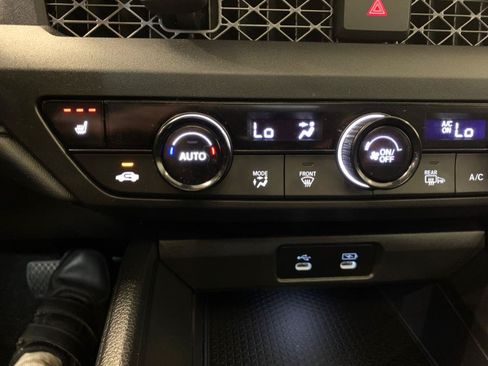 Used 2023 Honda Accord EX image 33