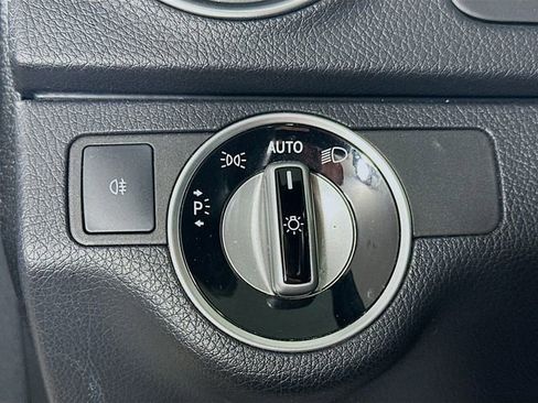 Used 2014 Mercedes-Benz C 300 4MATIC Sedan image 11