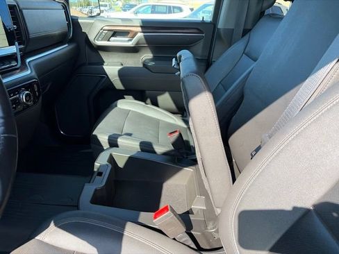 Used 2022 GMC Sierra 1500 SLT AWD/4WD image 20