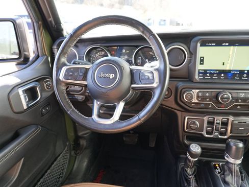 Used 2022 Jeep Wrangler Unlimited Sahara w/ Cold Weather Group image 20