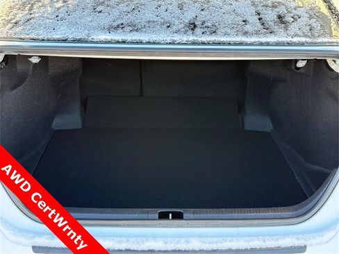 Used 2025 Toyota Camry LE image 9