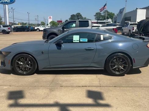 New 2025 Ford Mustang Dark Horse image 2