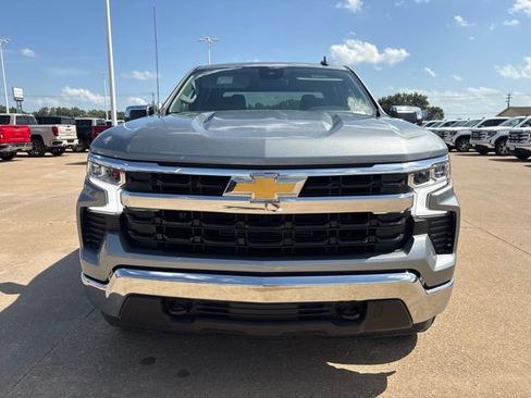 Used 2024 Chevrolet Silverado 1500 LT AWD/4WD image 9