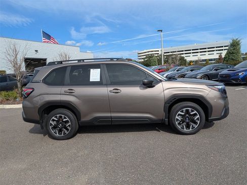 Certified 2025 Subaru Forester Premium w/ Convenience Package #2 image 4