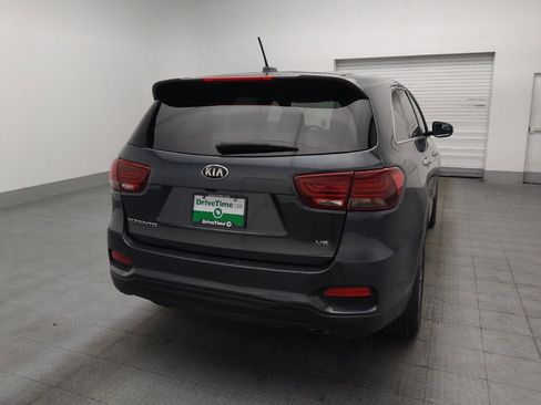 Used 2020 Kia Sorento FWD V6 image 7