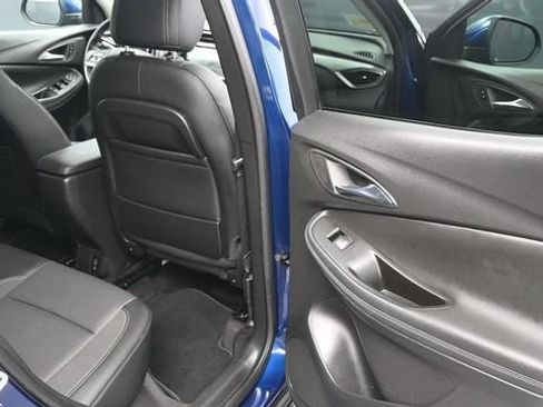 Used 2023 Buick Encore GX Preferred w/ Cold Weather Comfort Package AWD/4WD image 12