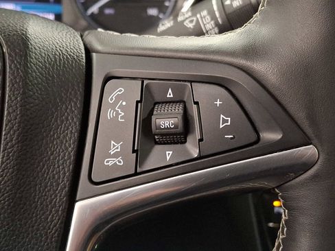 Used 2019 Buick Encore Essence w/ Experience Buick Package AWD/4WD image 18