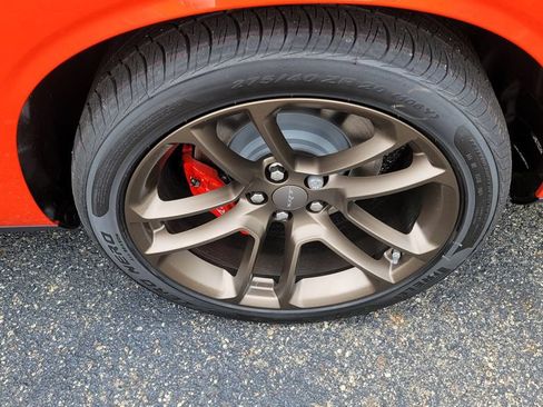 Used 2023 Dodge Challenger SRT Hellcat w/ Plus Package RWD image 10