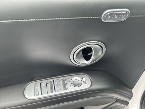 Used 2026 Hyundai Palisade Calligraphy AWD/4WD image 16
