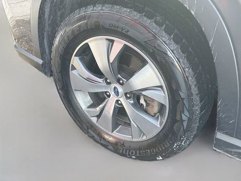 Used 2019 Subaru Ascent Premium image 29