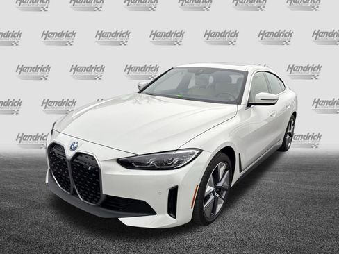 Certified 2023 BMW i4 eDrive35 w/ Premium Package image 11