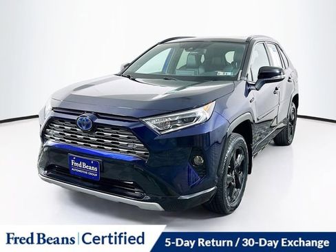 Used 2021 Toyota RAV4 XSE AWD/4WD image 3