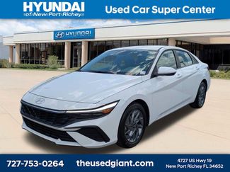 Certified 2024 Hyundai Elantra SEL FWD video 1