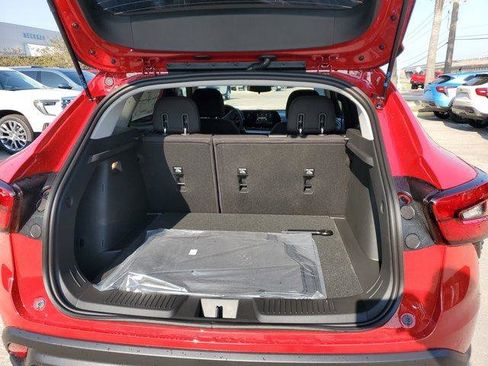 New 2026 Chevrolet Trax LS image 13