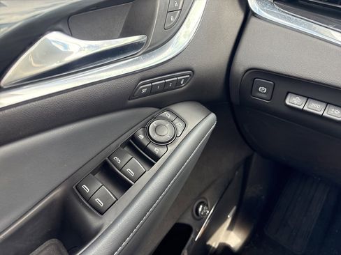 Used 2022 Buick Enclave Premium image 39