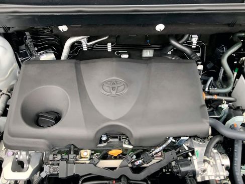 New 2025 Toyota RAV4 LE image 17